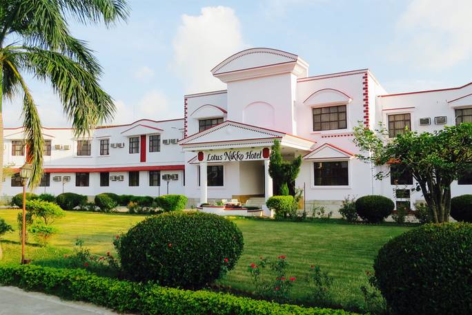 Hotel Lotus Nikko or similar - Sravasti