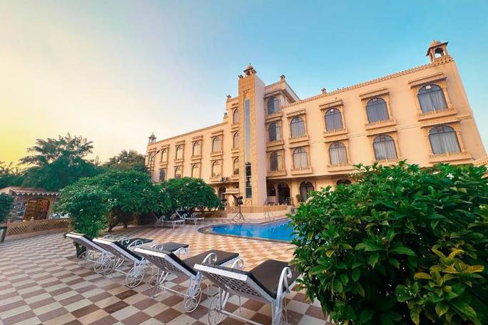 Ranthambhore National Resort or similar - Ranthambore National Park