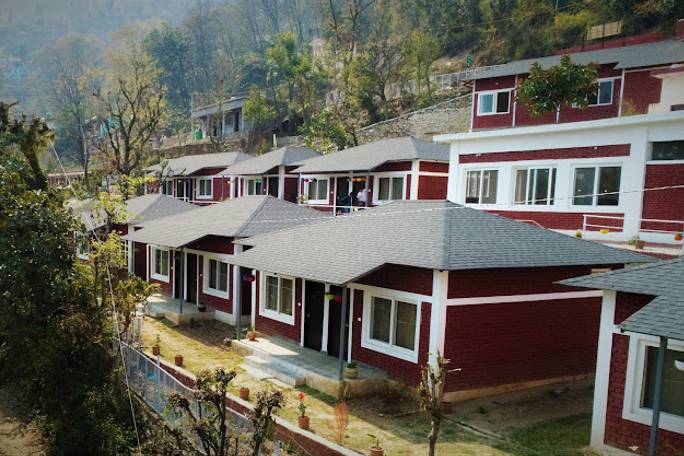 Char Machan Cottages or similar - Guptkashi