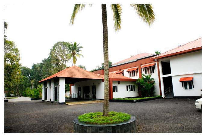 Karapuram Village Resort & Spa or similar - Mararikulam