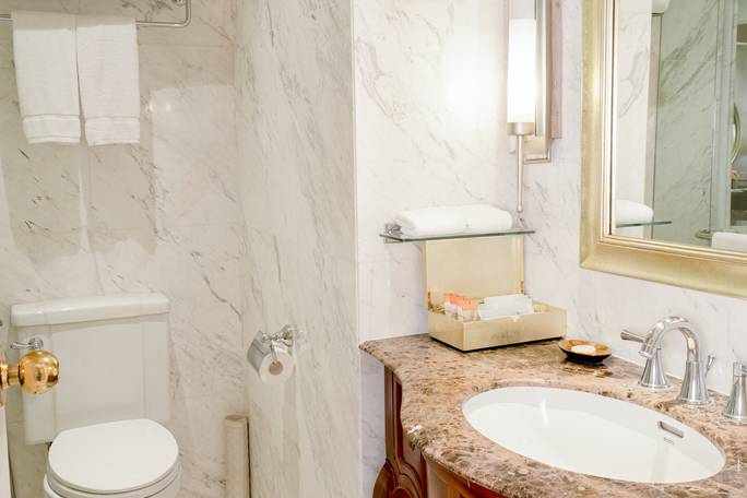 Apricot Hotel 5* ⭐⭐⭐⭐⭐ or similar in Hanoi