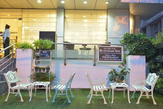 Hotel Rockland C R Park, New Delhi
