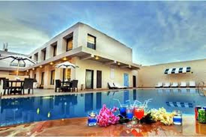 pool site image