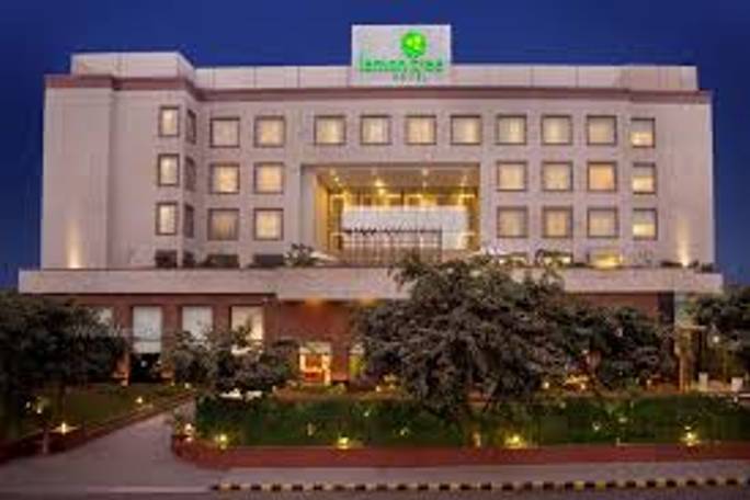 Hotel Lemon Tree Premier