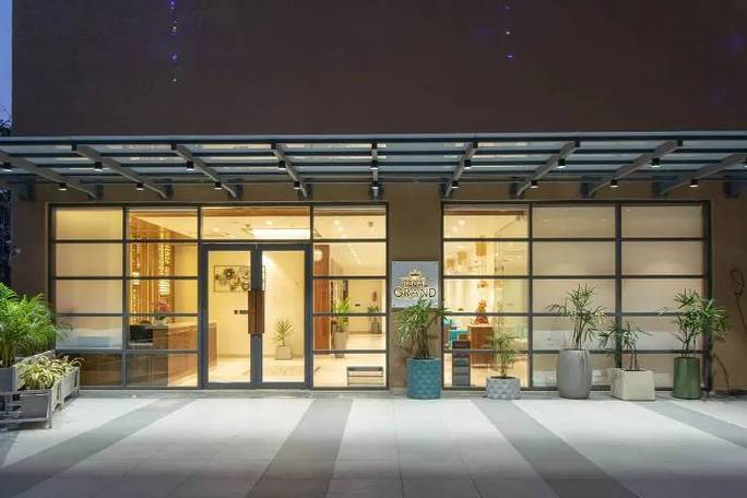 Hotel Regal Grand Awadhpuri Bhopal