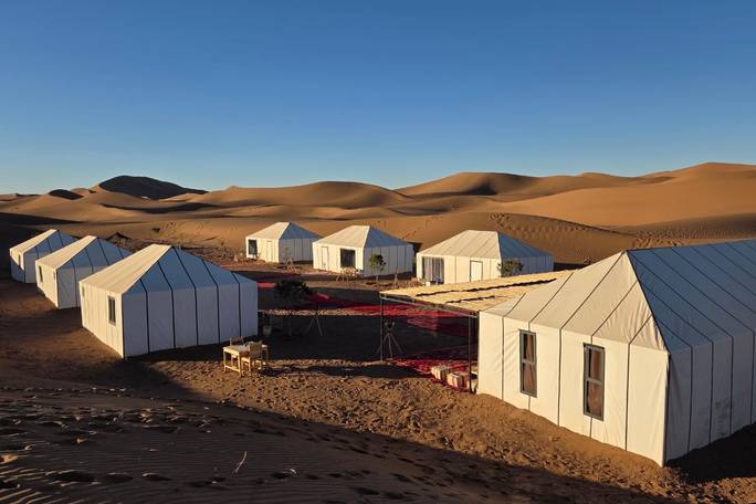 Luxury desert camp in erg chegaga