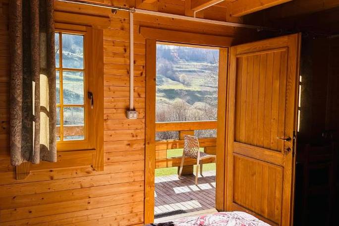 Lepushe alpine guesthouse — planned accommodation or similar