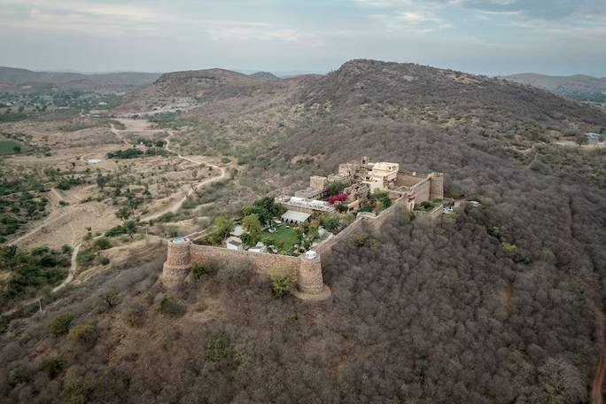 Hotel Ramathra Fort
