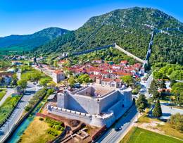 Ston