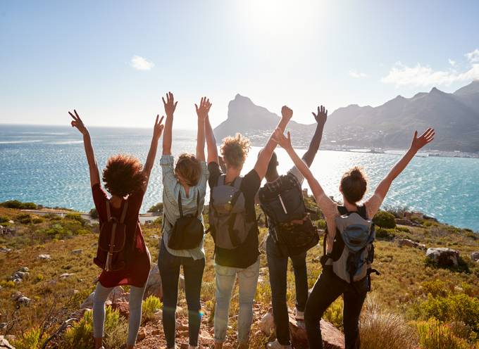 Gruppe von Personen auf einer Wandertour