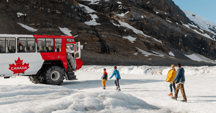 the Icefields Parkway in Winter