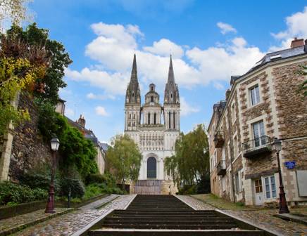 Vue d'une rue française pittoresque