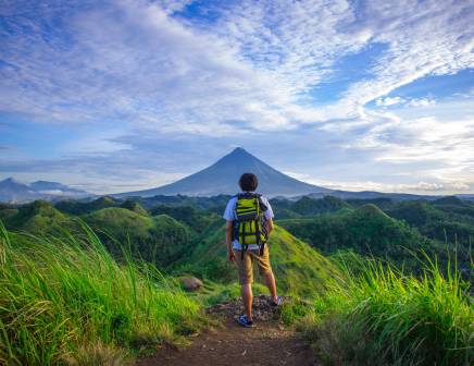 kayaking tours for solo travellers