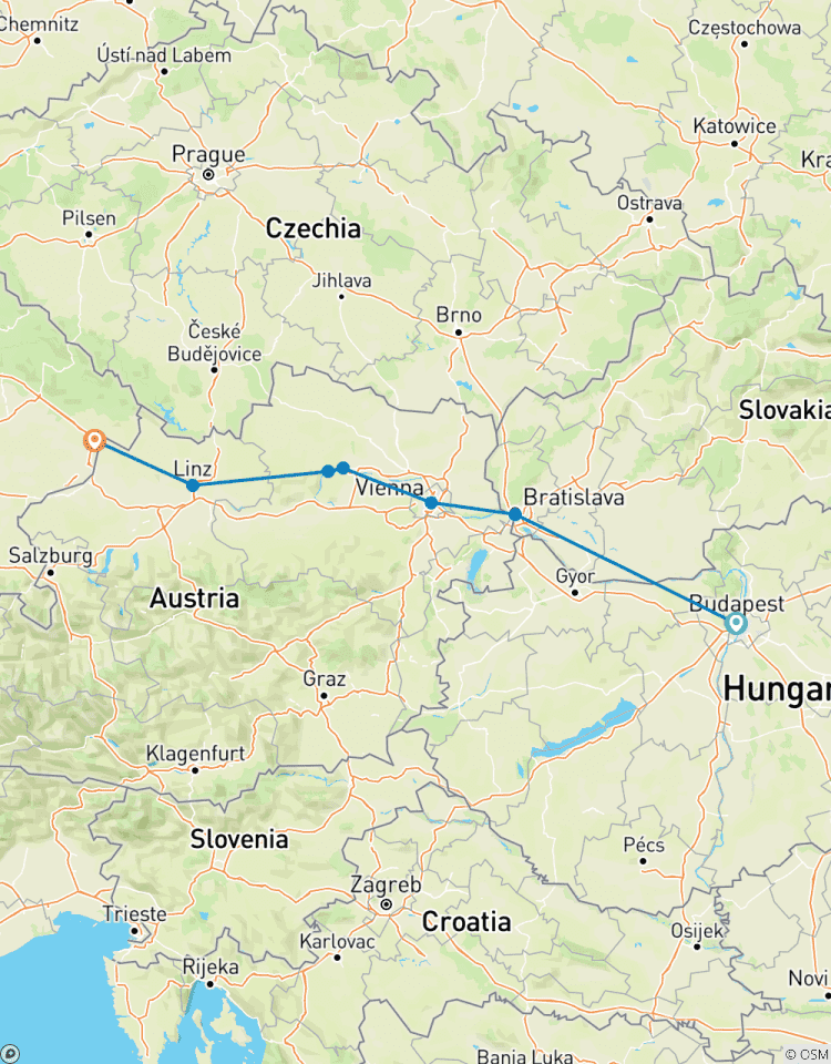 Danube Christmas Delights Budapest to Passau Tour