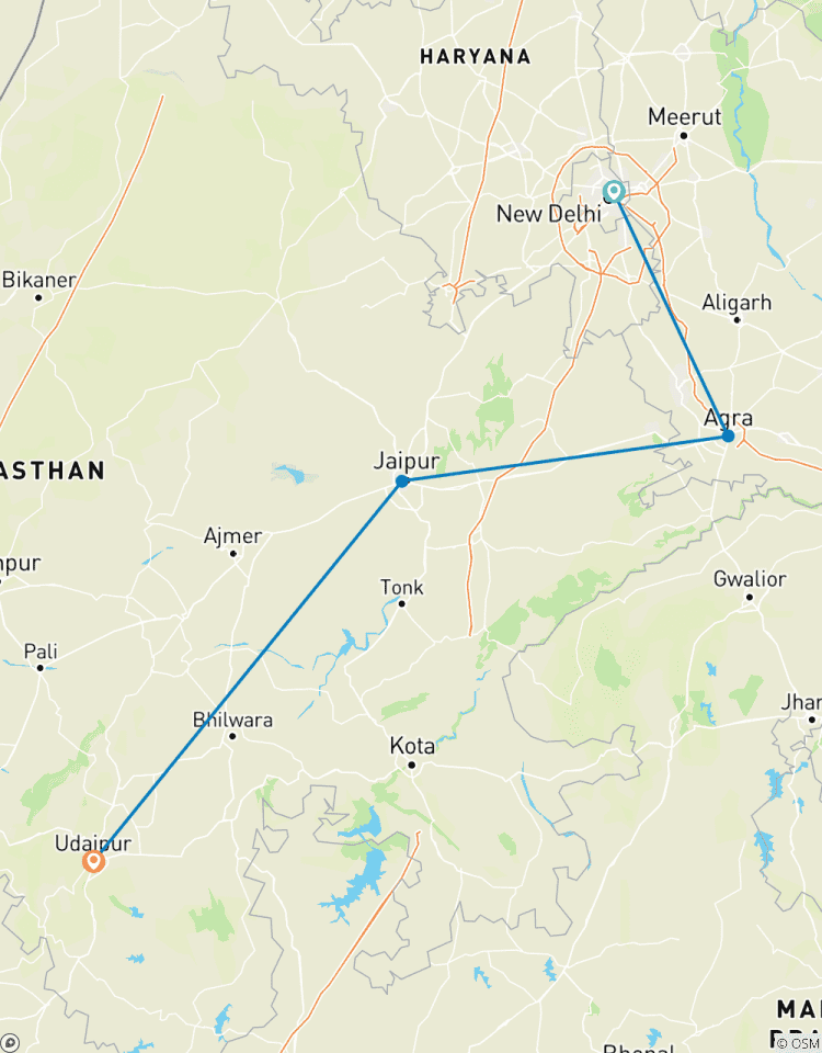 To the City of Lakes - Udaipur Tour