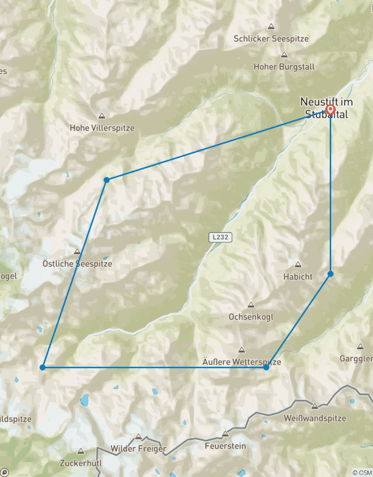 Hiking on the Stubai High Trail Tour