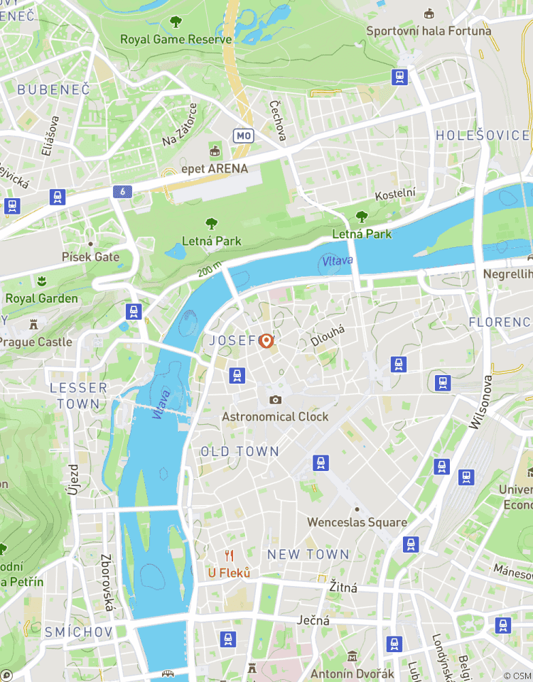 Circuito 6 días en Praga: Lugares de interés, saltos en paracaídas y magia medieval