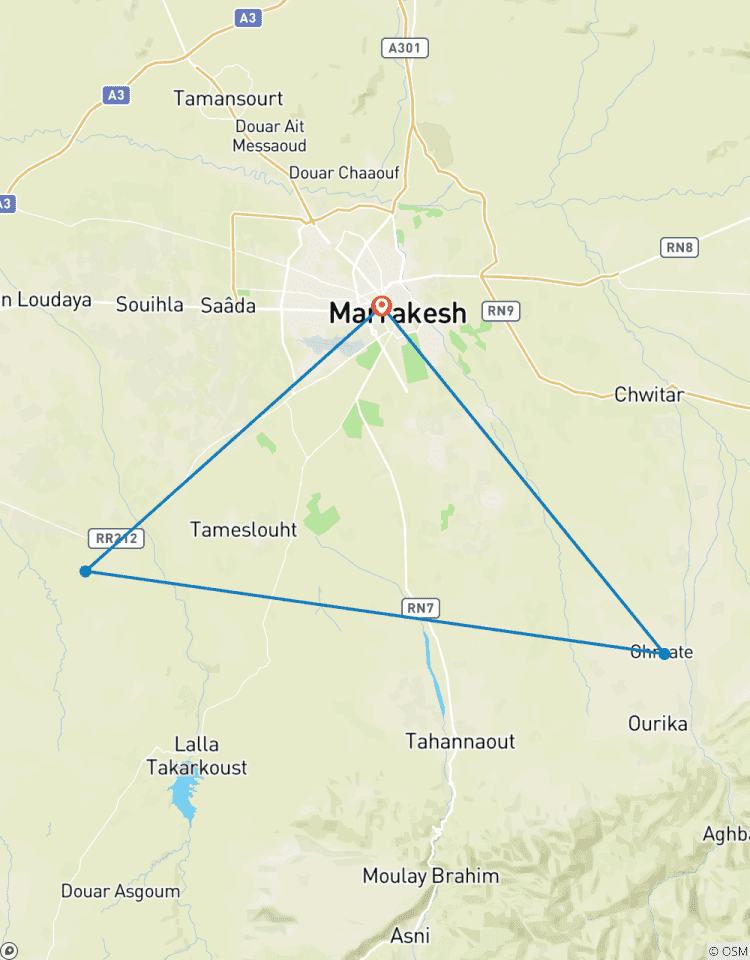 Excursion de 2 jours à vélo à travers la médina, le désert d\'Agafay et l\'expérience de l\'Ourika-Safran circuit