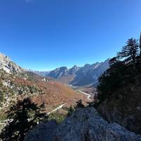Photo de voyageur Semi - Excursion privée ; Sommets des Balkans - Theth, Valbona & Lac Koman #1
