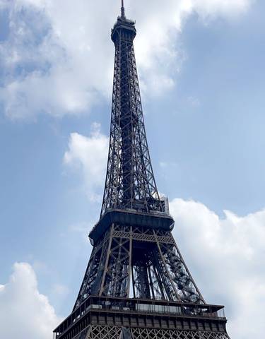 Eiffel Tower in Paris during the day.
