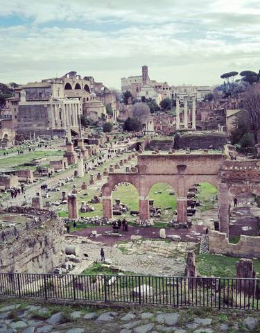 Ruins of an ancient Roman city.