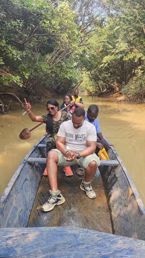 Dezember In Ghana: AfroFuture Festival neben Safari Foto von Kundenbewertung