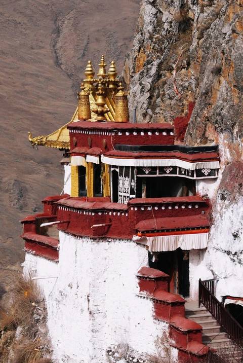 Klantbeoordelingsfoto van 5 Dagen Lhasa & Ganden Klooster Groep Tour
