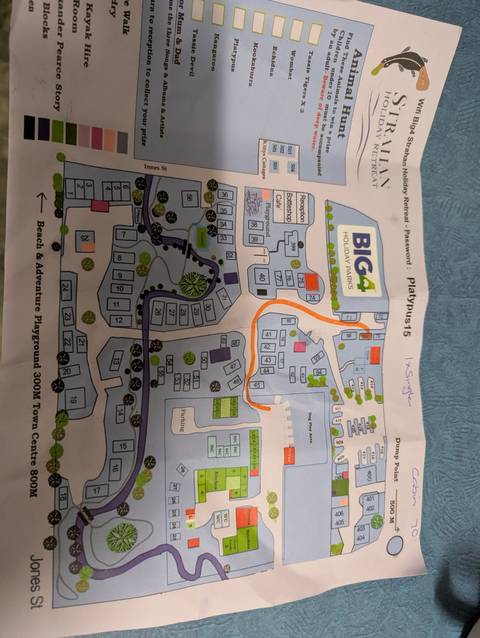 Duplicate photo of the printed BIG4 holiday park map showing cabin layout.