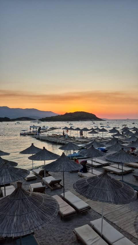 Photo d'avis client sur De Venise à Athènes : Culture et littoral