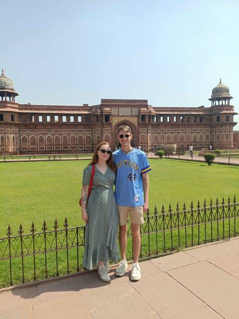 6 Days Golden Triangle Tour with Udaipur - Taj Mahal Sunset/Sunrise customer review photo