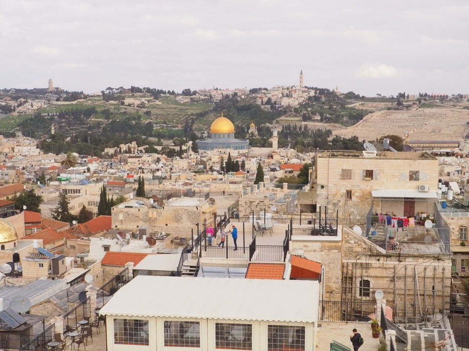 Vue panoramique de Jérusalem avec le Dôme du Rocher.