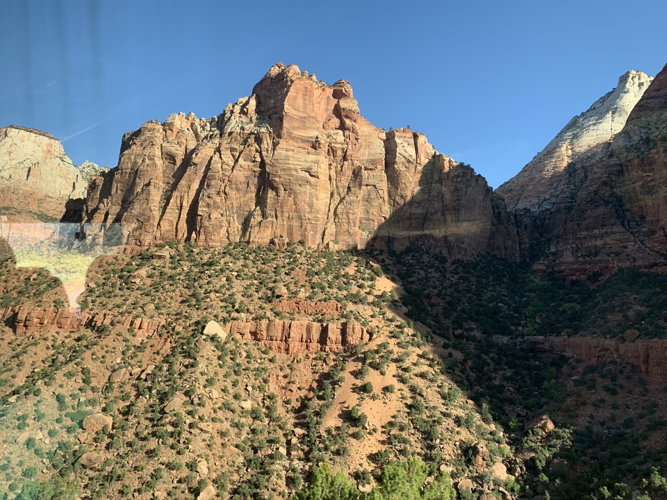 Formations rocheuses dans le parc national de Zion.