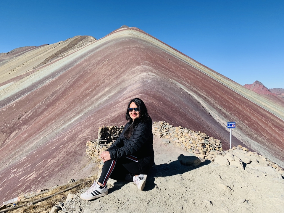 Personne posant au Mont Arc-en-ciel