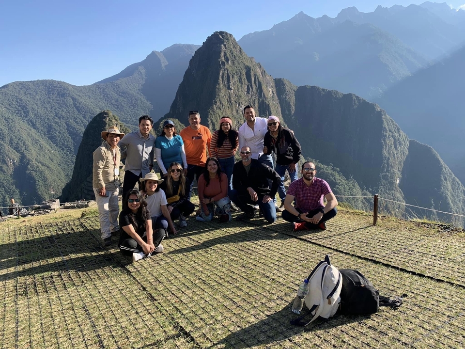 Photo de groupe au Machu Picchu