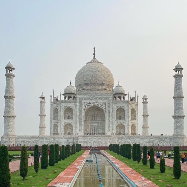 Vue emblématique du Taj Mahal.