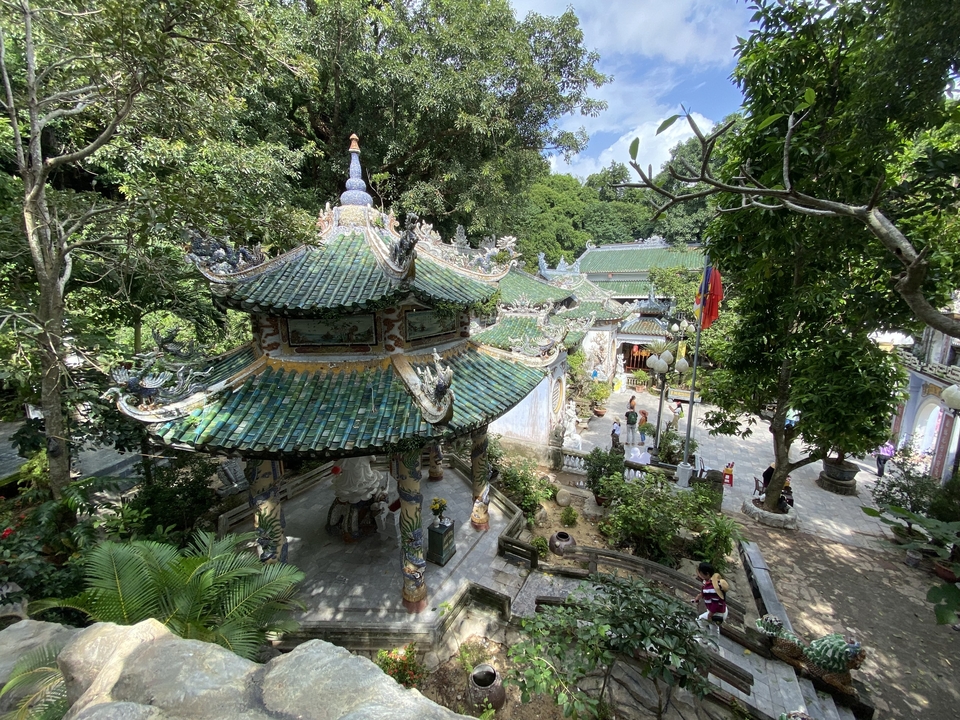 Complexe de temples vietnamiens traditionnels.