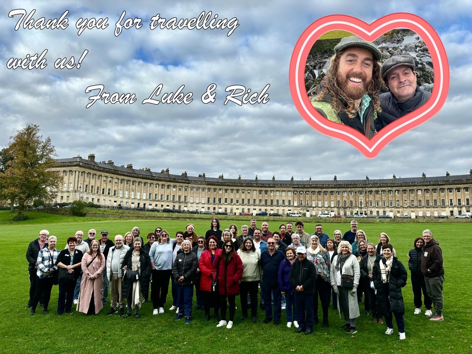 Groupe avec texte et graphiques de superposition