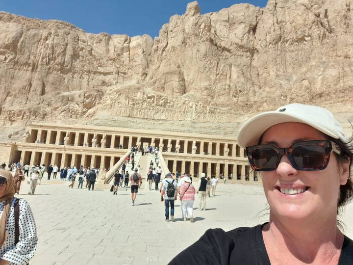 Selfie in front of the colonnaded Temple of Hatshepsut carved into the cliffs of Luxor.