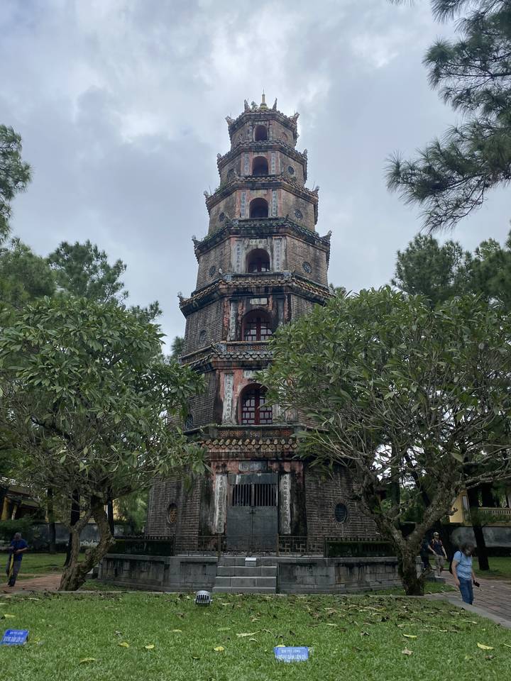 Pagode historique aux détails complexes