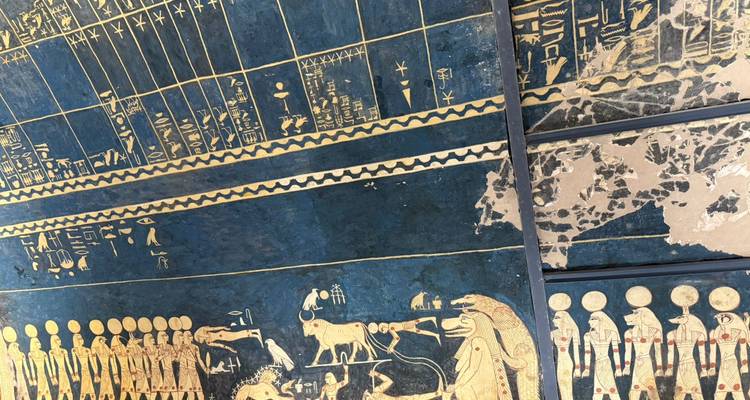 Vue détaillée d'une carte astronomique de l'Égypte ancienne.