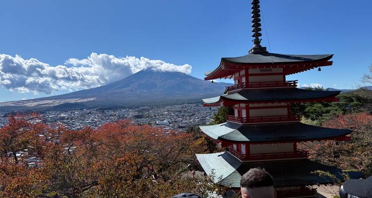 Chureito Pagoda with Mount Fuji in the background during autumn.