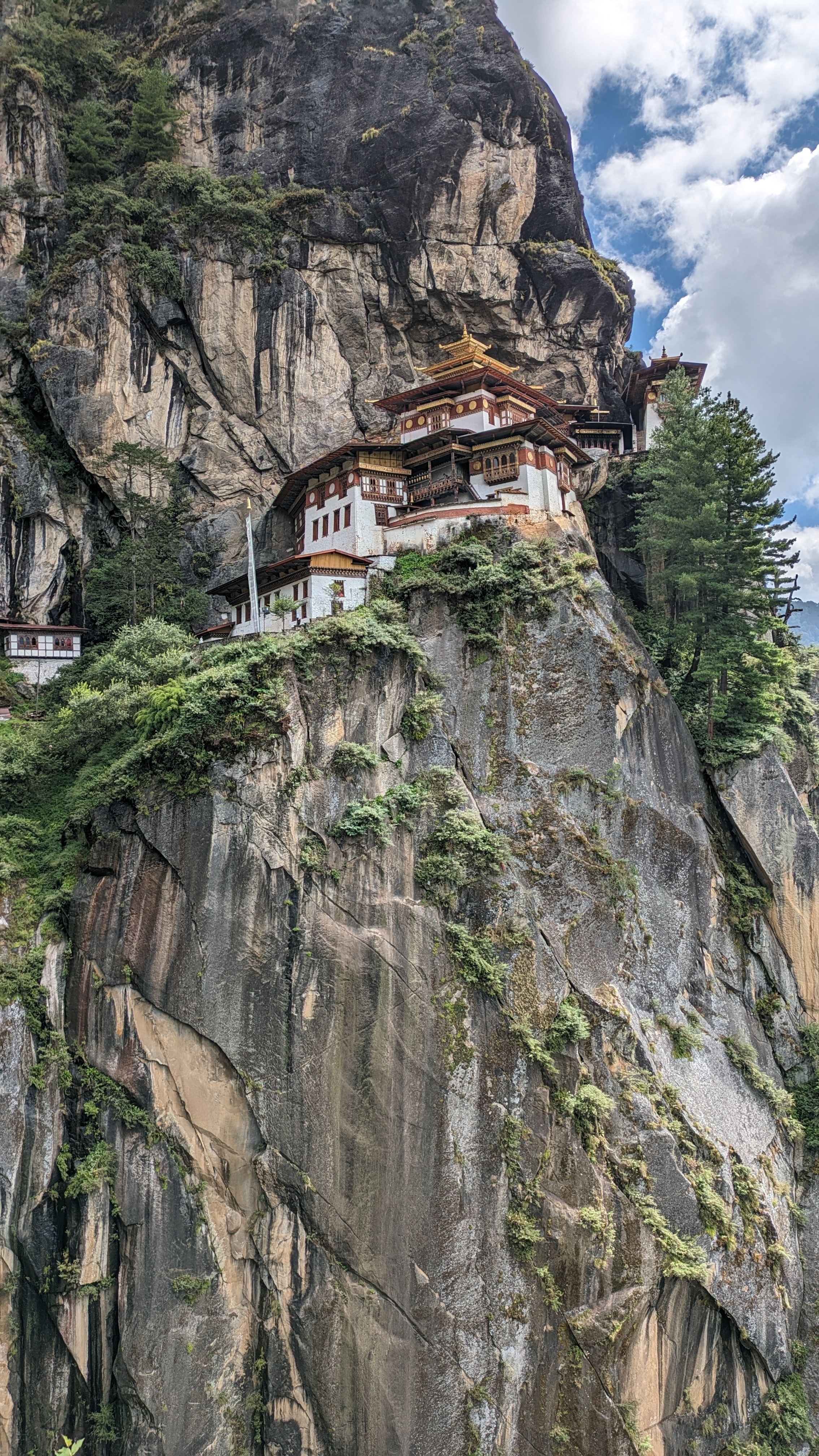 Iconic Tiger's Nest Monastery perched on a cliff.