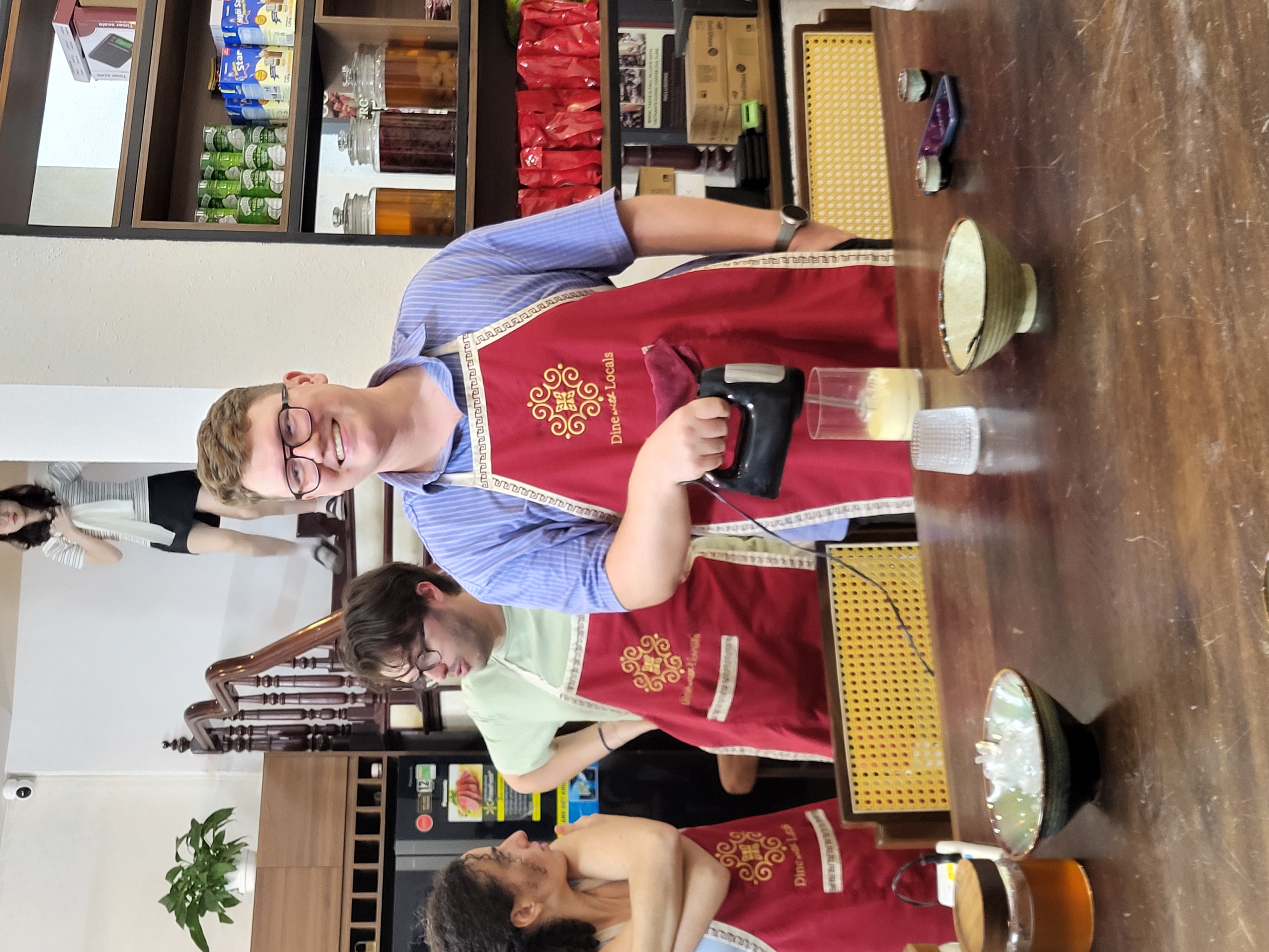 Clase de Cocina para Grupos Pequeños con Visita al Mercado: Recogida gratuita, libro de recetas, vino ilimitado y ¡mucho más! customer review photo 1