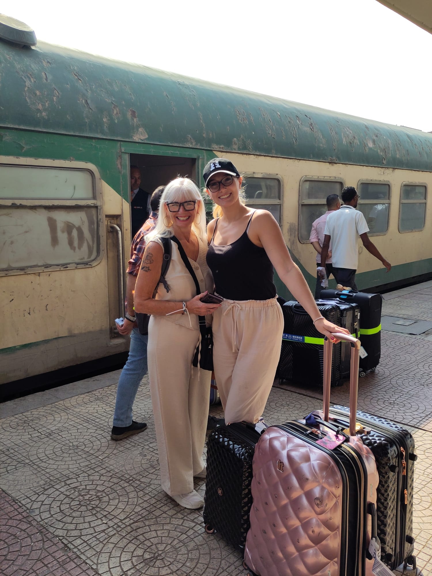 8 Days Pyramids (GEM visit) and Nile Cruise Aswan - Abu simbel - Luxor - Hurghada customer review photo 5