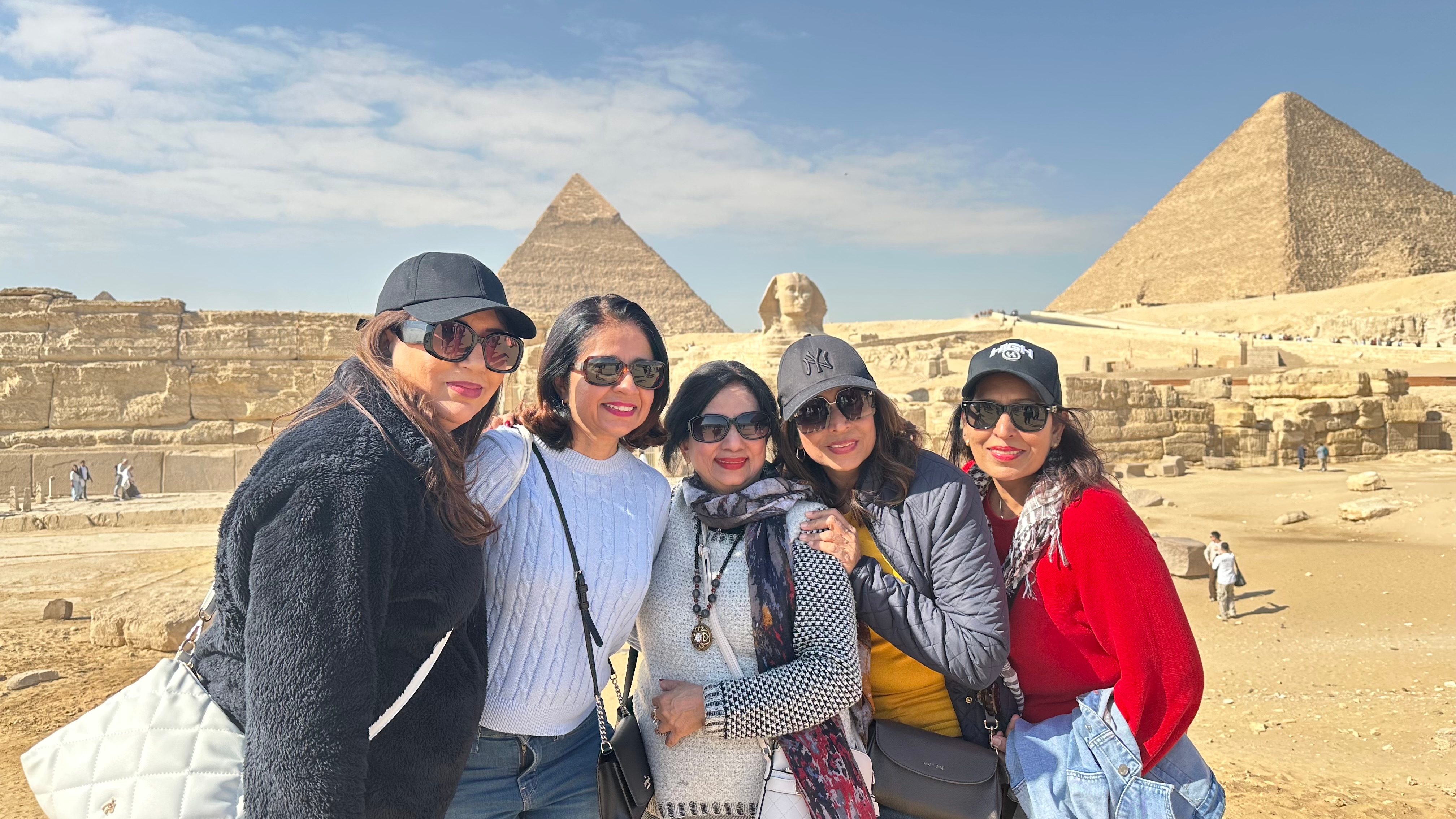 8 Days Pyramids (GEM visit) and Nile Cruise Aswan - Abu simbel - Luxor - Hurghada customer review photo 1