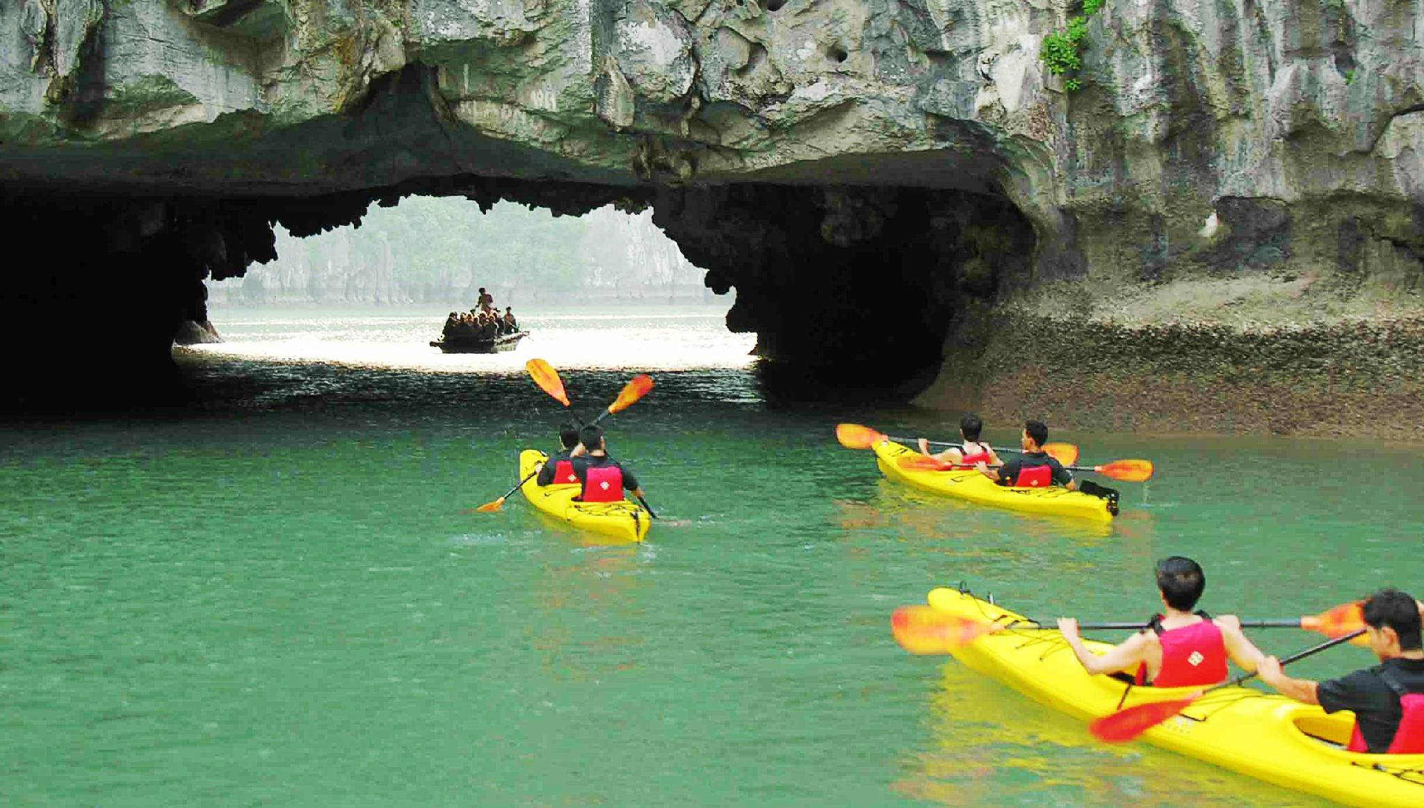 10 Days: Nature Forest Trekking, Boating, Fishing, Hiking, Swimming, Kayaking, Cat Ba Monkey Island, Hue, Hoi An customer review photo 1