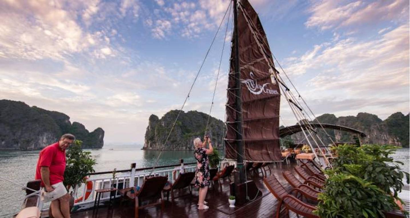 Swan Cruises Halong
