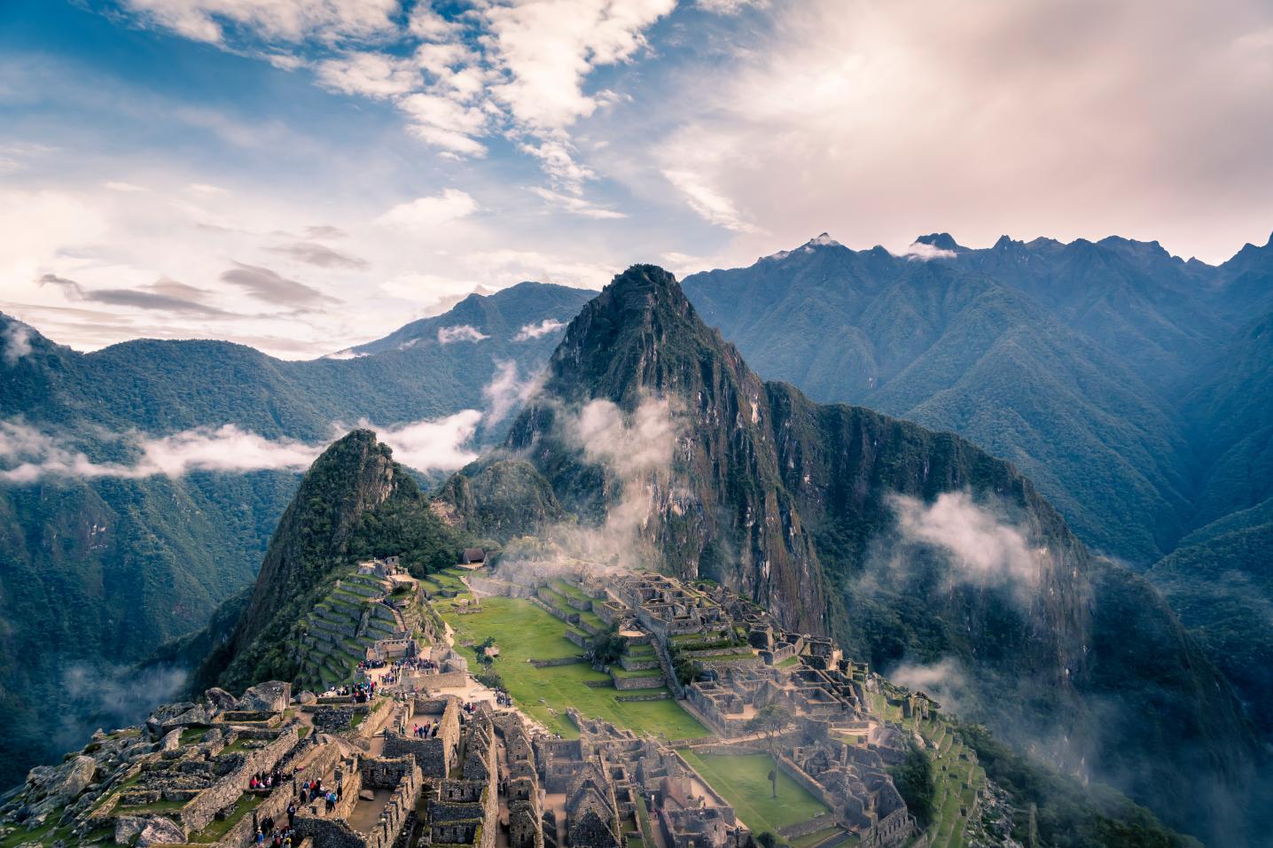 Ayni Peru