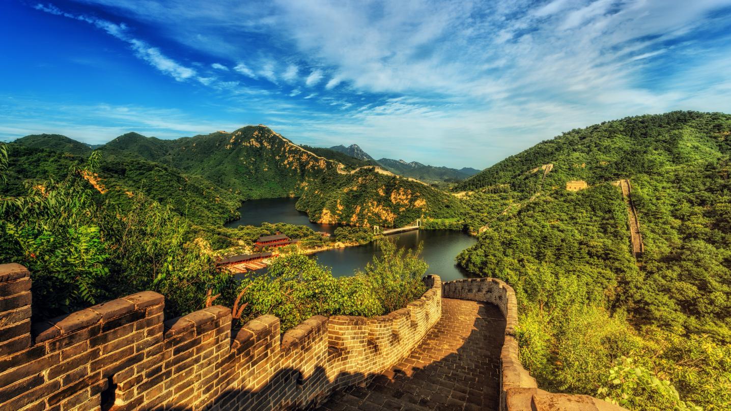 Great Wall Hiking