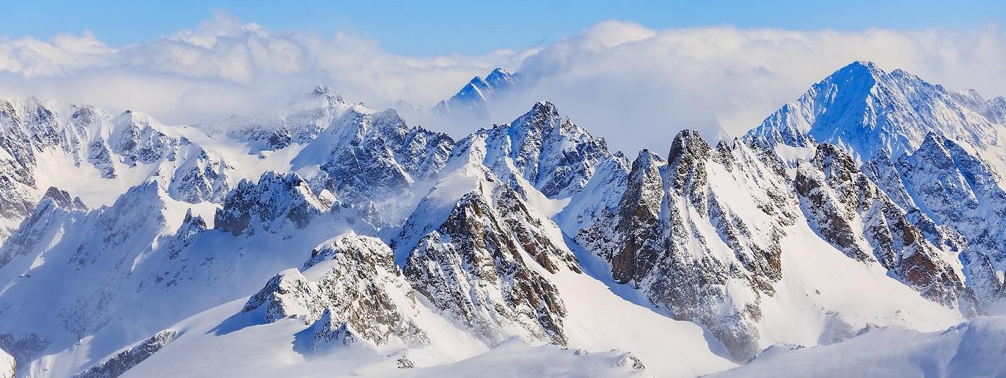 Ski, Snowboard & Snow Tours/Trips in Europe